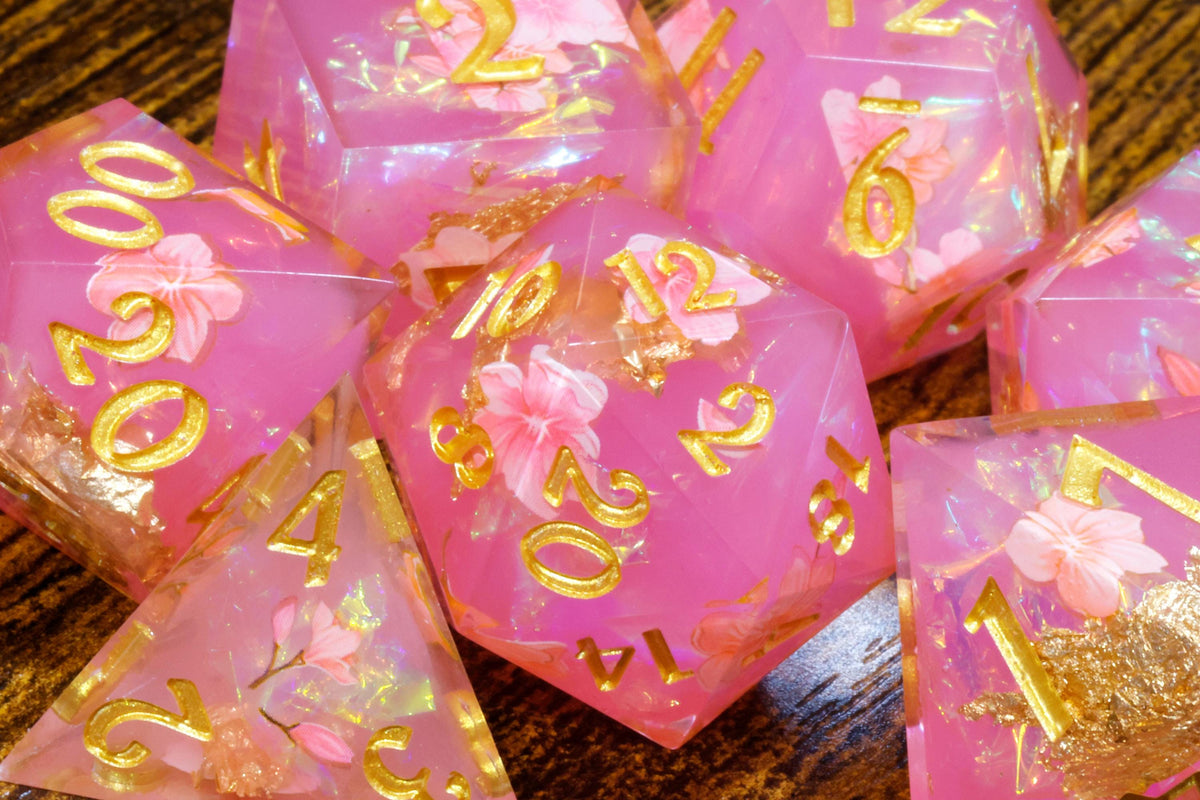 Rêve d’hibiscus – Ensemble de 7 dés à arêtes vives et boîte « You Are My Natural 20 »