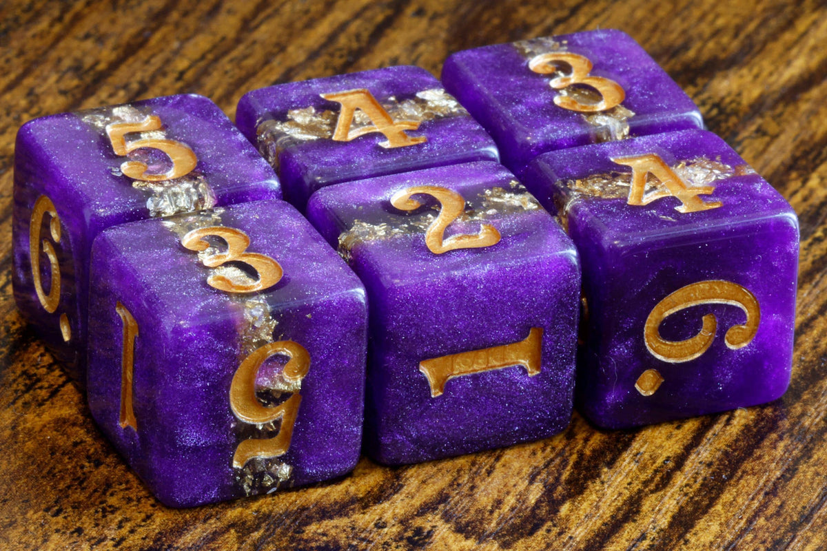 Gilded Amethyst D6 Dice – Purple Resin with Gold Flake Inclusions - The Wizard's Vault