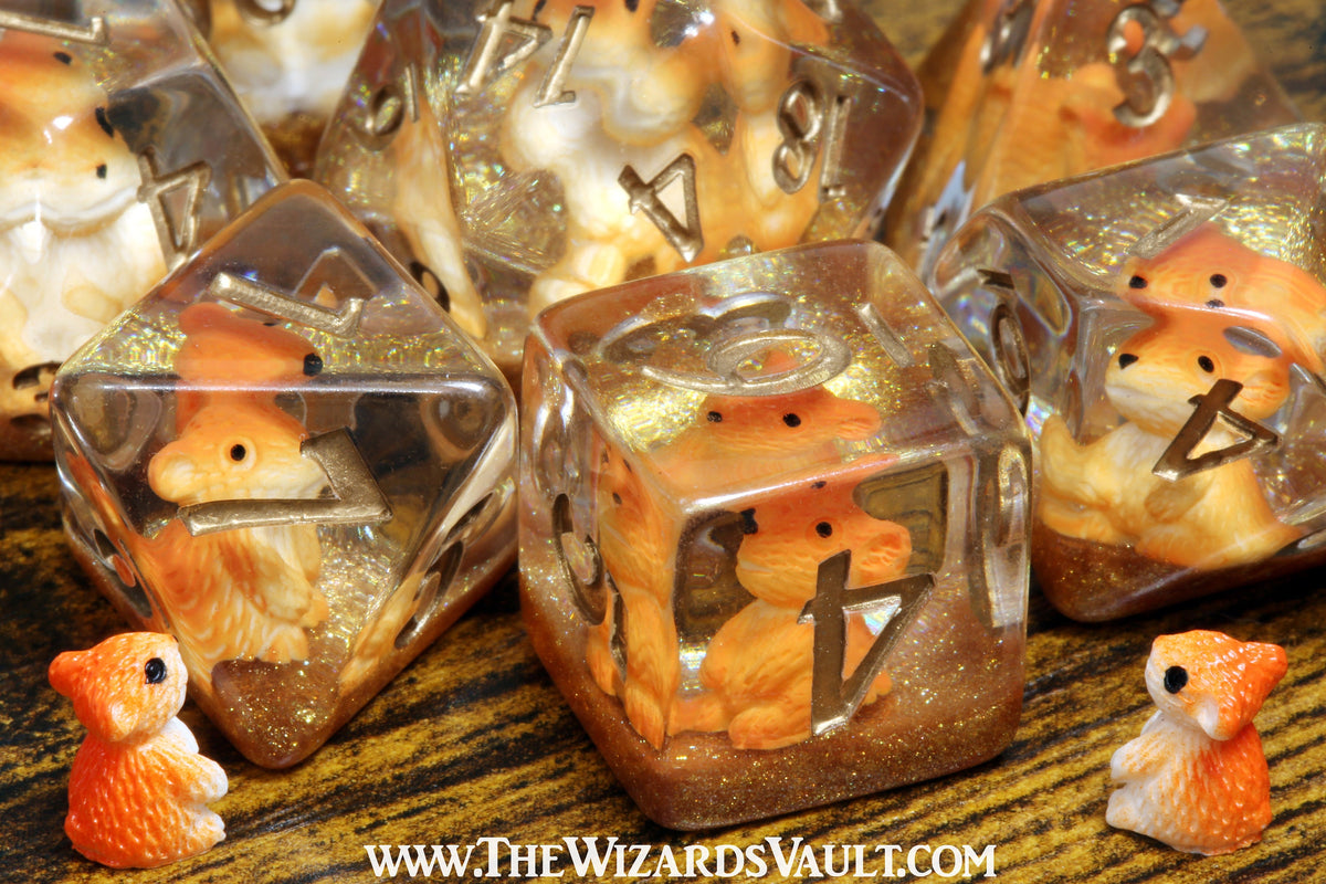 Hamster dice box and set - The Wizard's Vault