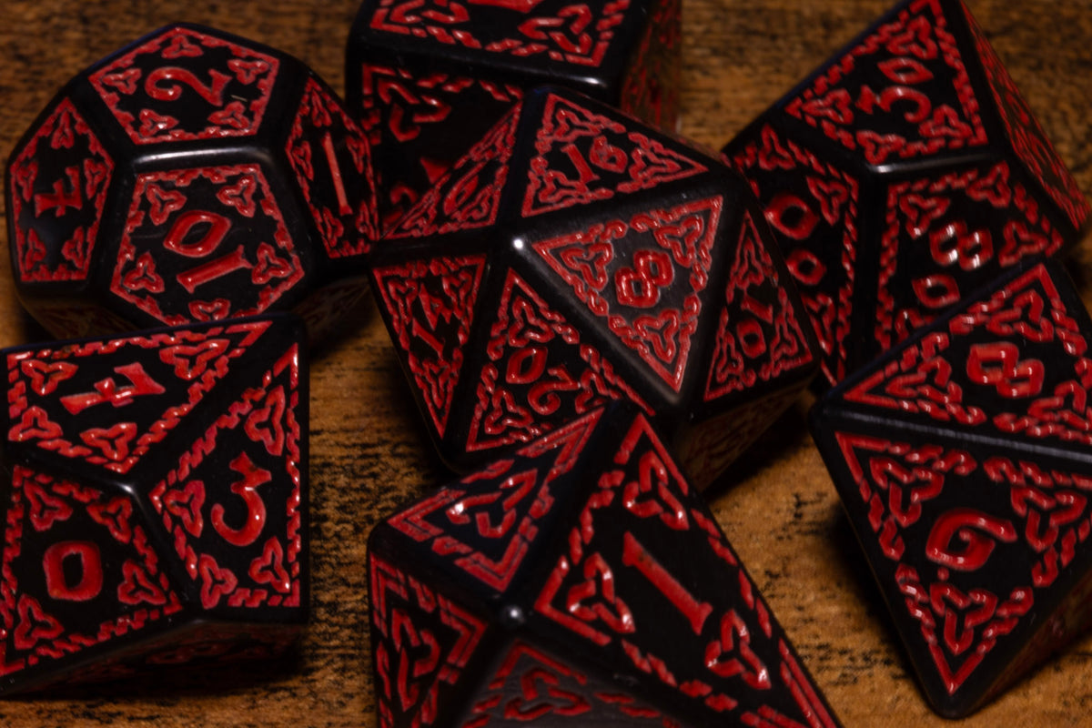 Knotwork 7-Piece Acrylic Dice Set – Black with Red Celtic Engraving