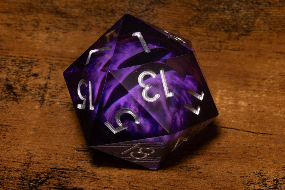 Amethyst Dragon Eye Liquid Core Oversized D20 – Extra Large D20 with Purple Moving Eye
