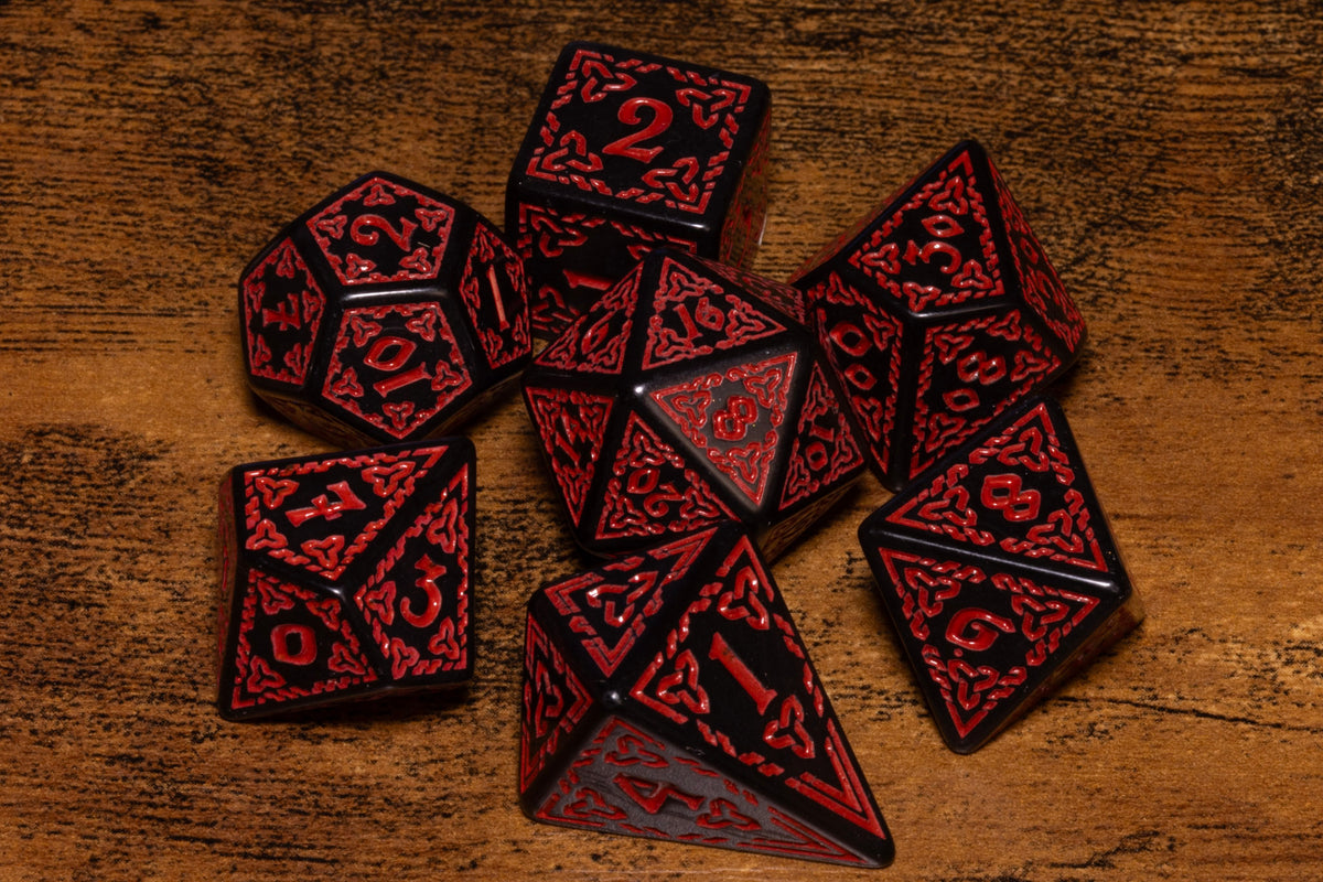 Knotwork 7-Piece Acrylic Dice Set – Black with Red Celtic Engraving