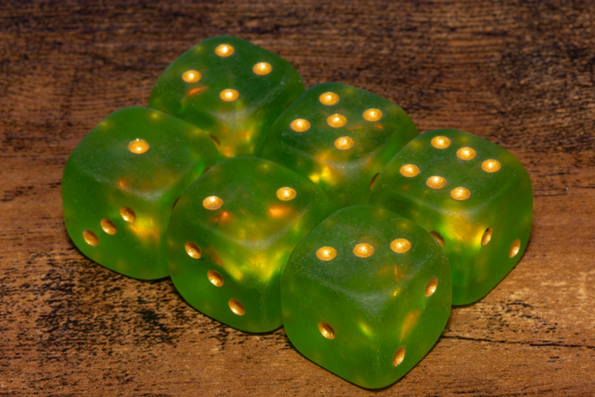 Moss Opal Six-Sided PIP Dice – Frosted Green with Gold Pips