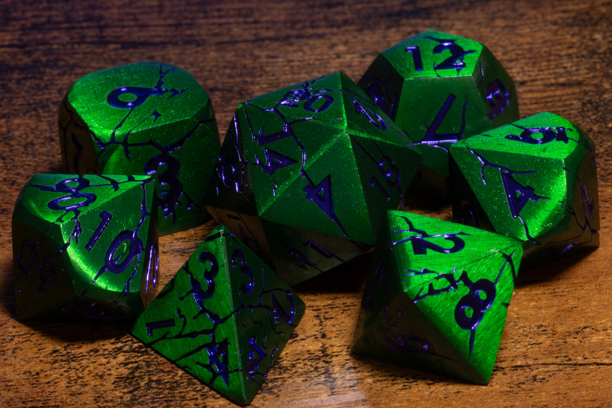 Meteor Shard 7-Piece Metal Dice Set – Green with Purple Numbers