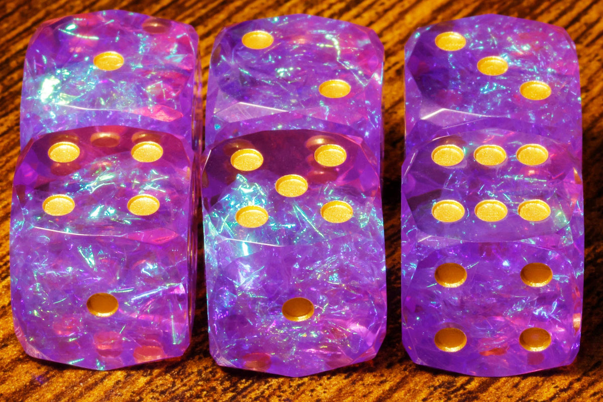 Glimmerveil Opal purple holographic D6 dice