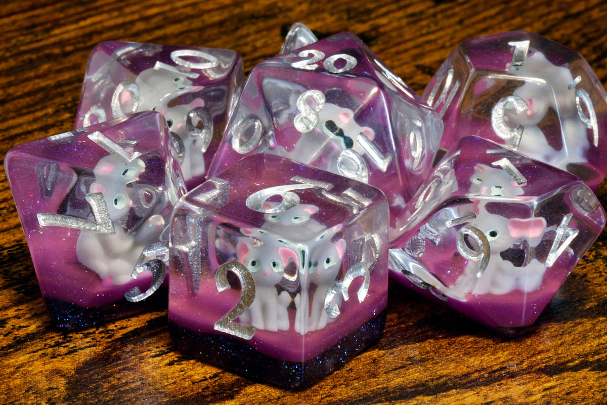 Mystic Paws Grey Cat dice set