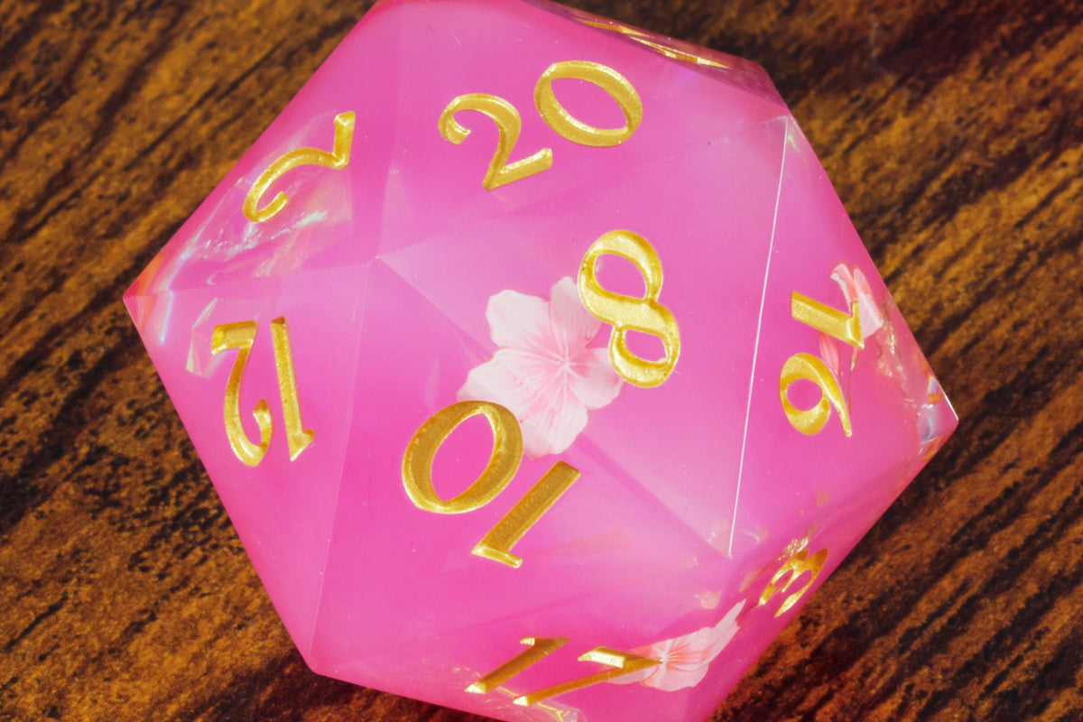 Hibiscus Dream Oversized D20 – Sharp Edge