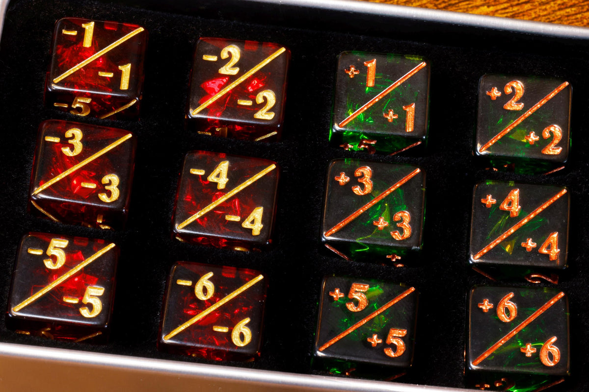 Green & Red Counter Dice – 12-Piece +1/+1 and -1/-1 Token Set