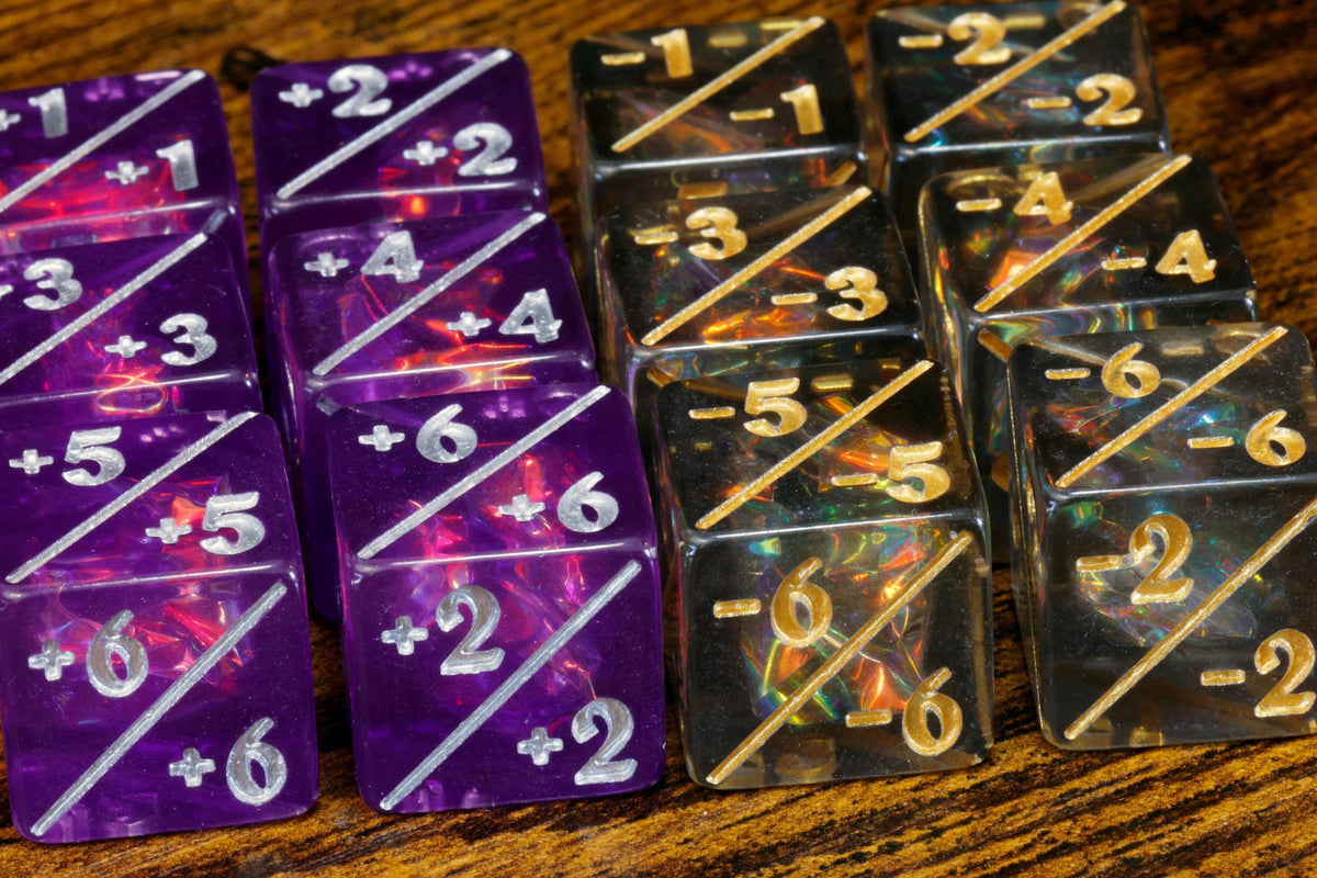 Opal Counter Dice – token set with metal and wood storage box