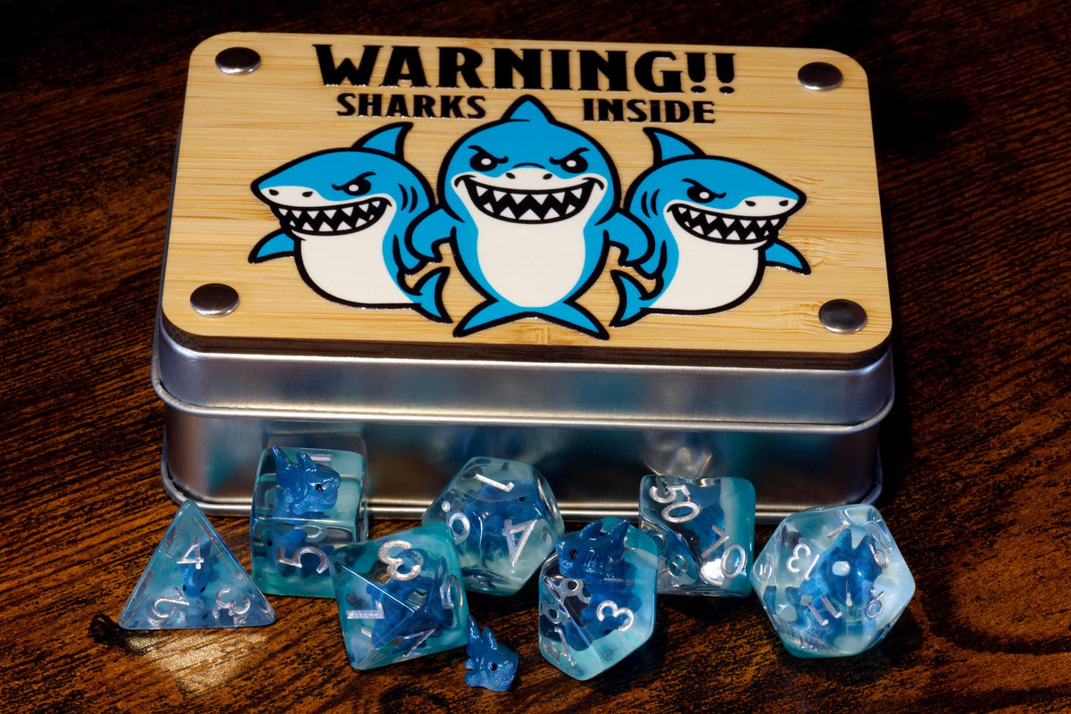 Shark dice box and 7-piece shark dice set
