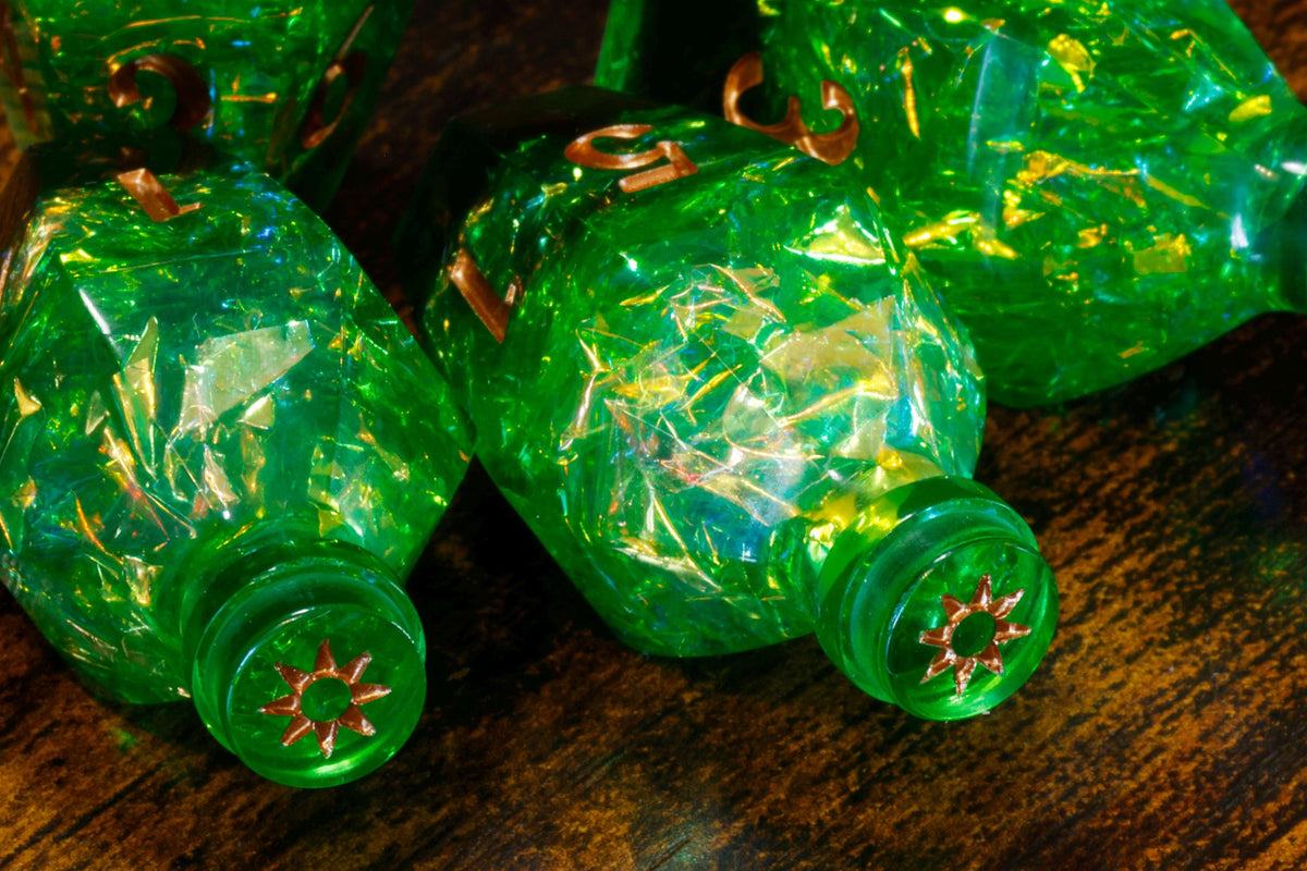 Verdant Tonic D6 Potion Dice – Green Sharp Edge with Holographic Foil - The Wizard's Vault