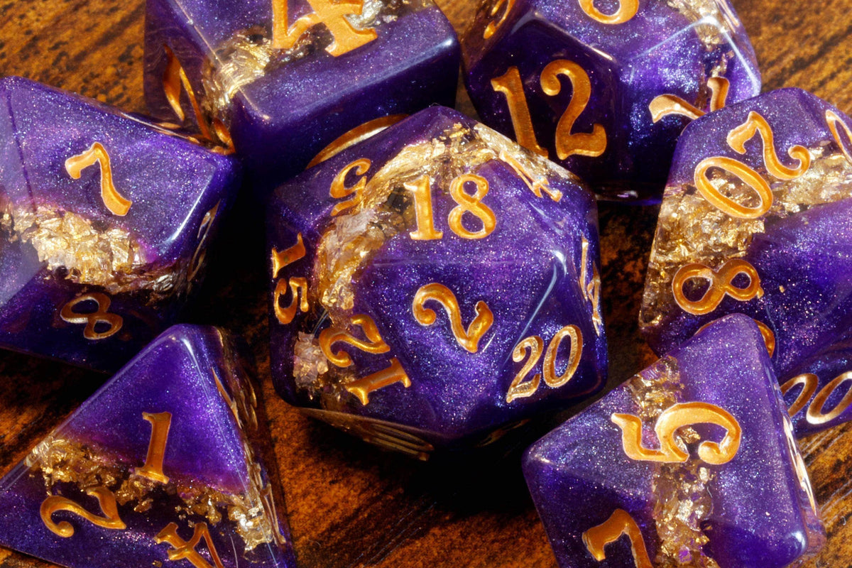 Gilded Amethyst Dice Set