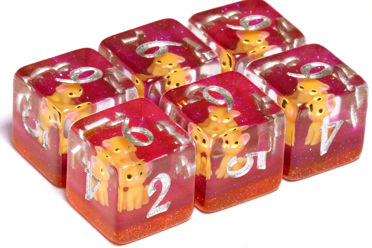 Orange Tabby D6 Dice – Orange Cat on Pink Glitter Layers - The Wizard's Vault