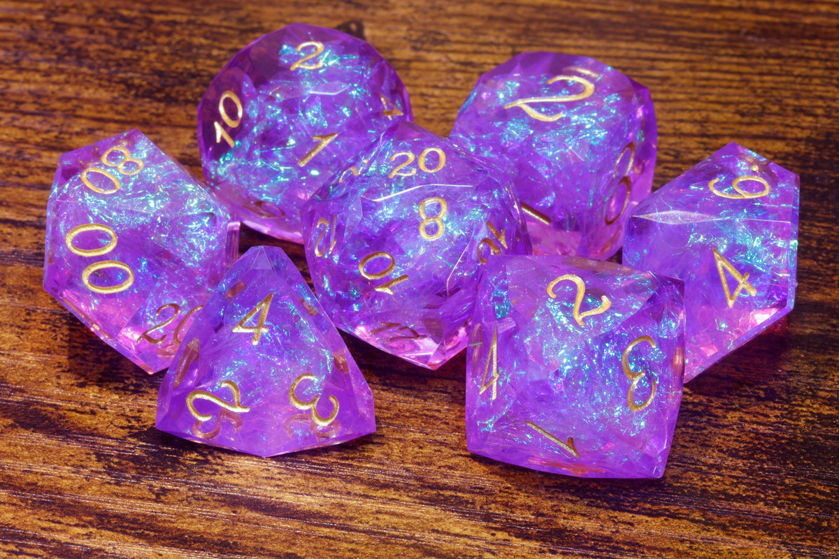 Glimmerveil Opal 7-Piece Sharp Edge Dice Set – Purple with Holographic Foil – photo 4