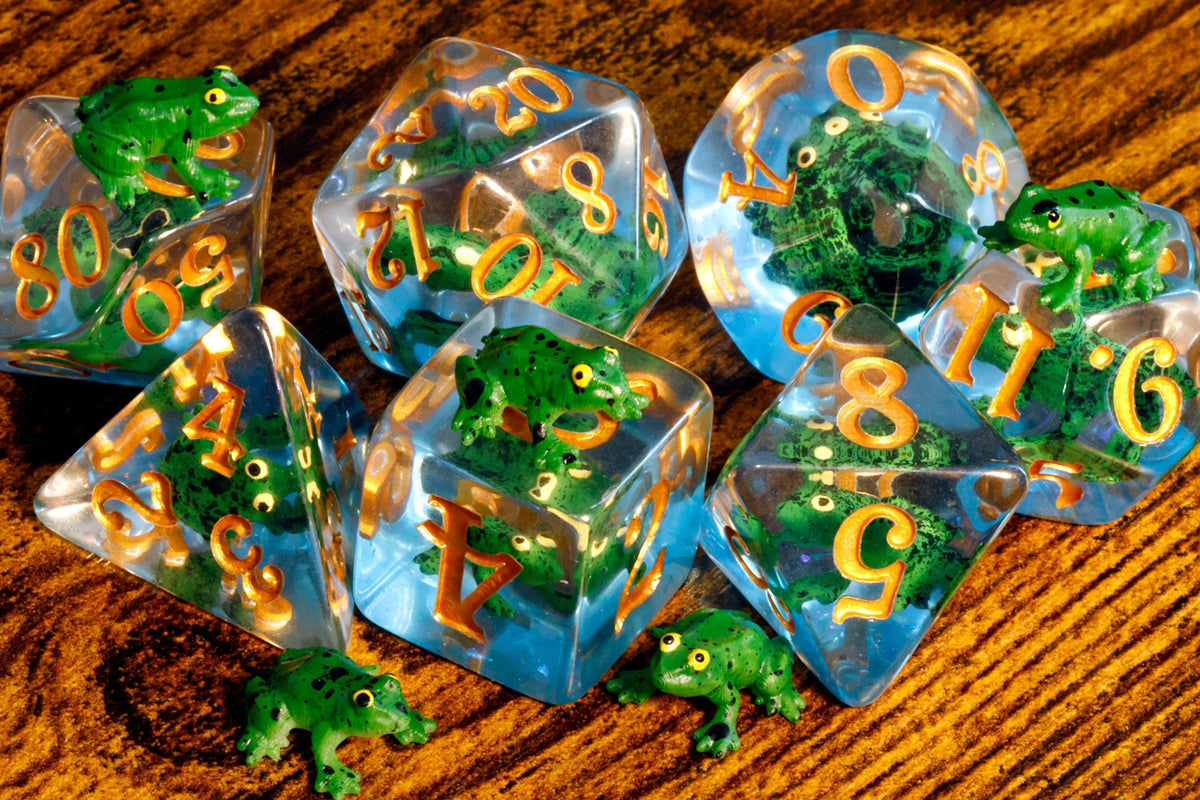 Natural History Tropical Frog Dice Box